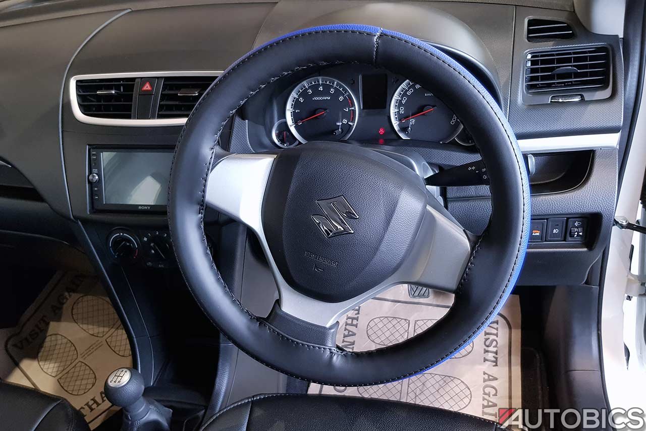 Maruti swift online steering wheel