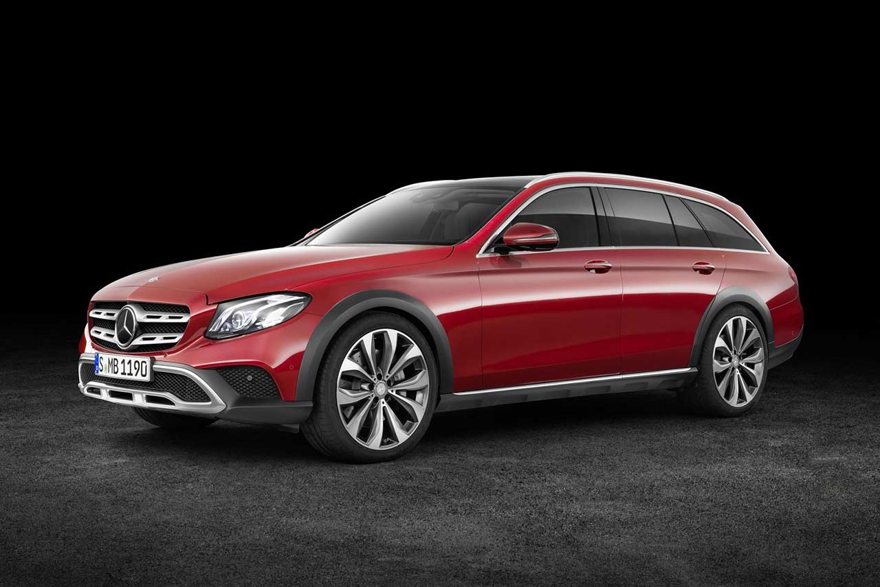 Mercedes-Benz E-Class All-Terrain 2017 Front Left Studio