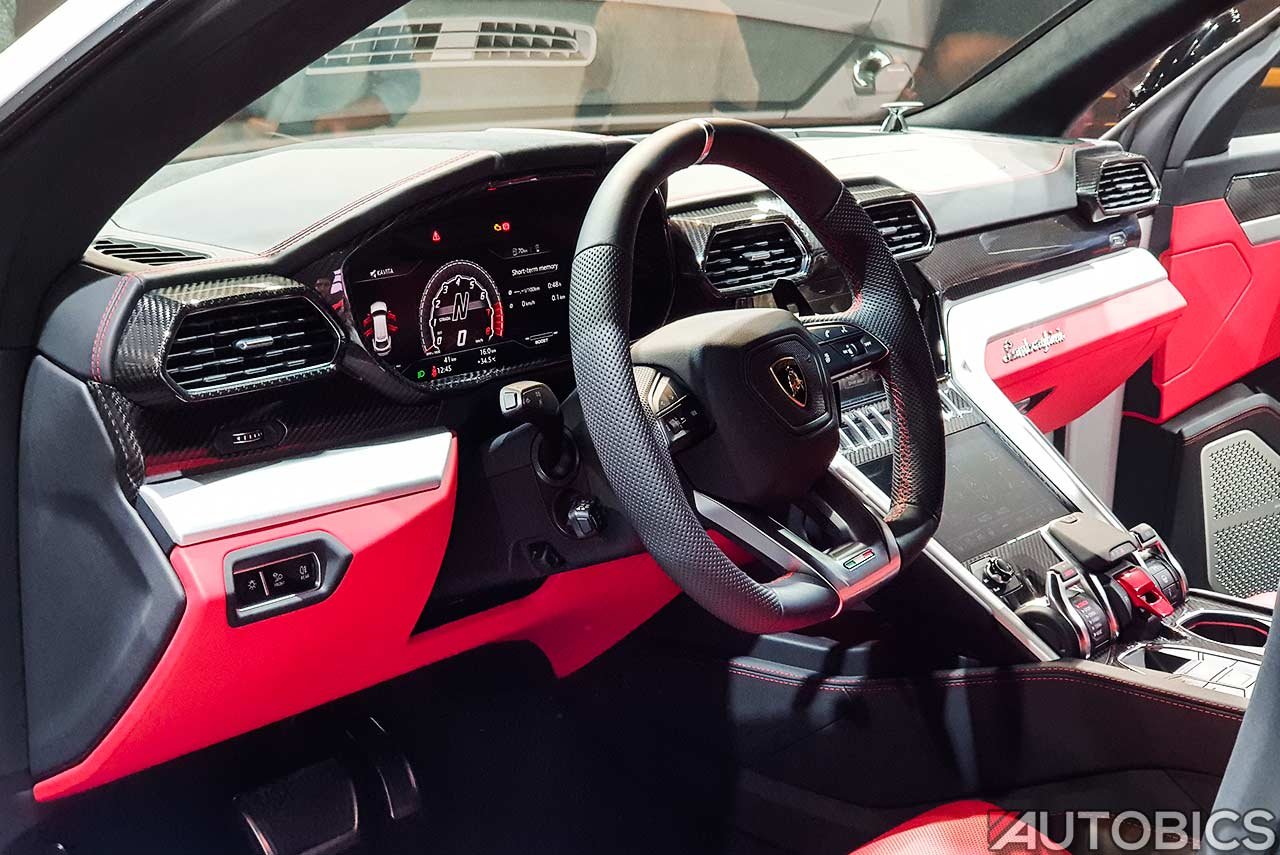 2019 Lamborghini Urus Interior Autobics