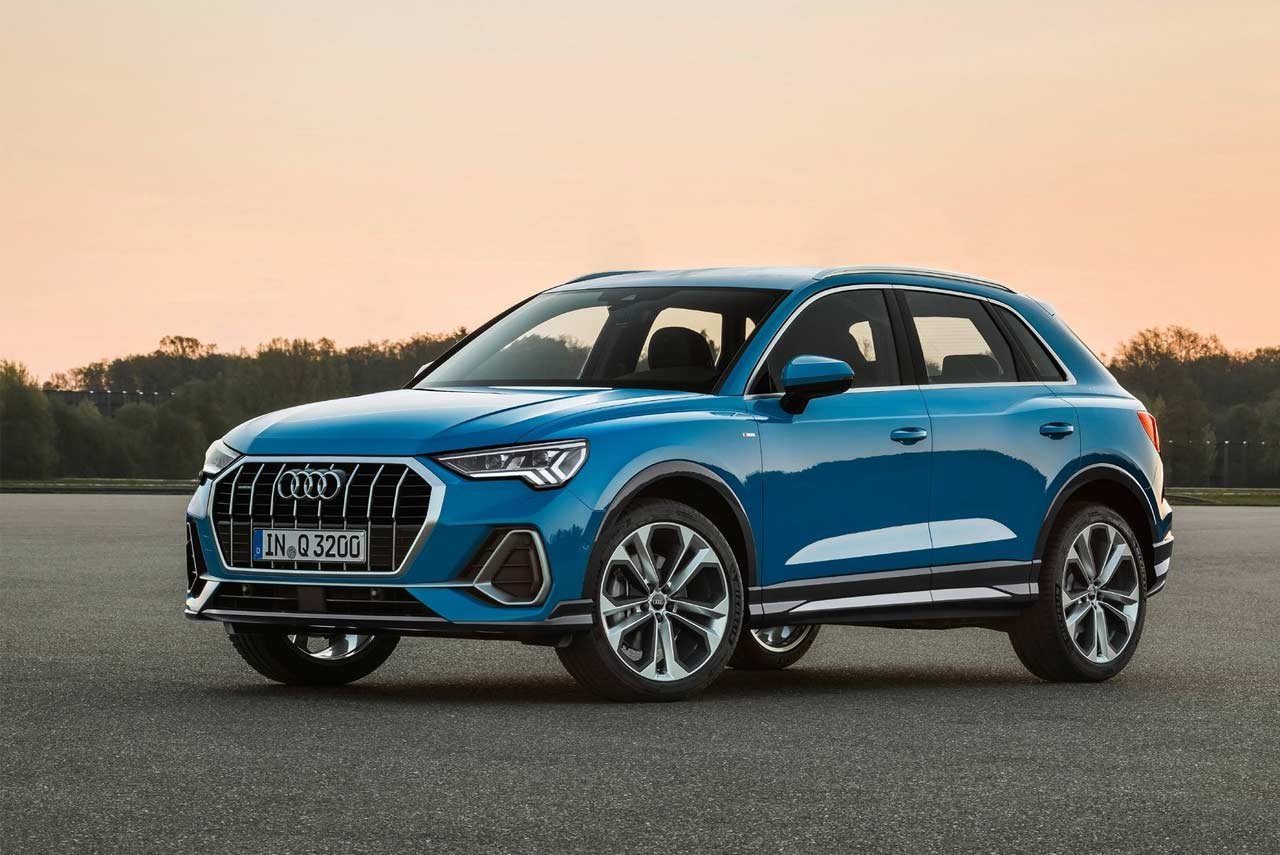 Audi Q3 S Line Blue Front Quarter 2019