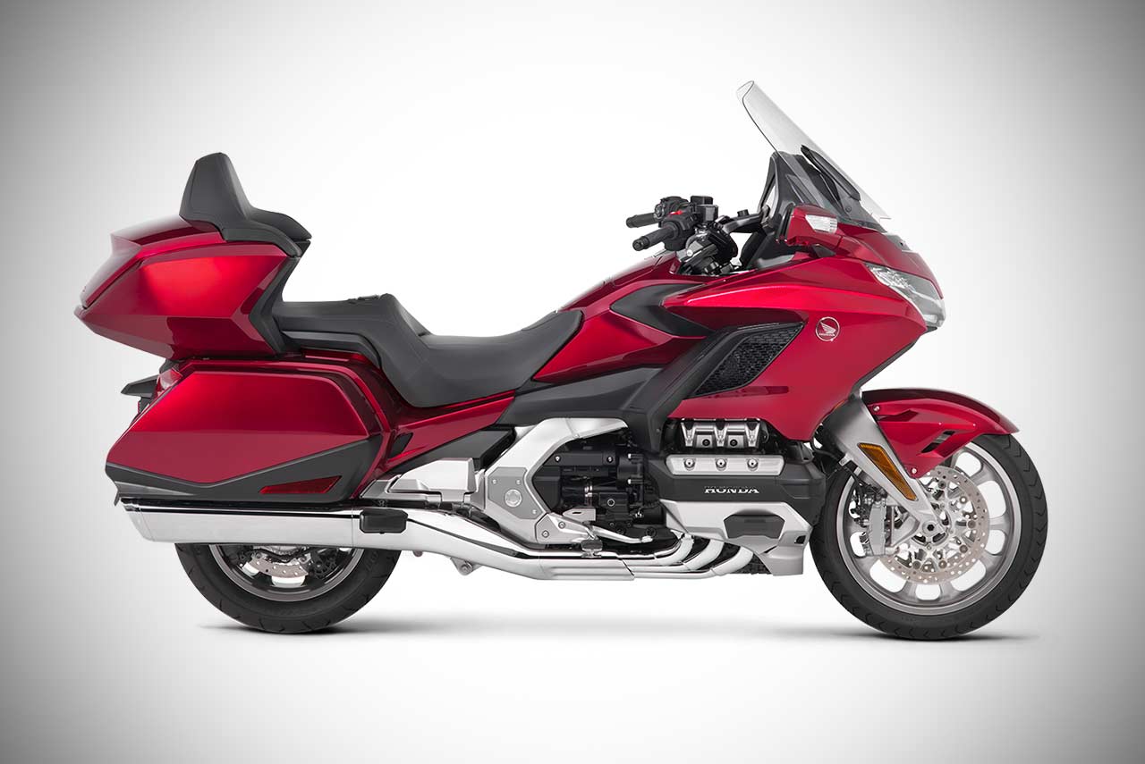 2019 Honda Gold Wing Tour DCT Candy Ardent Red