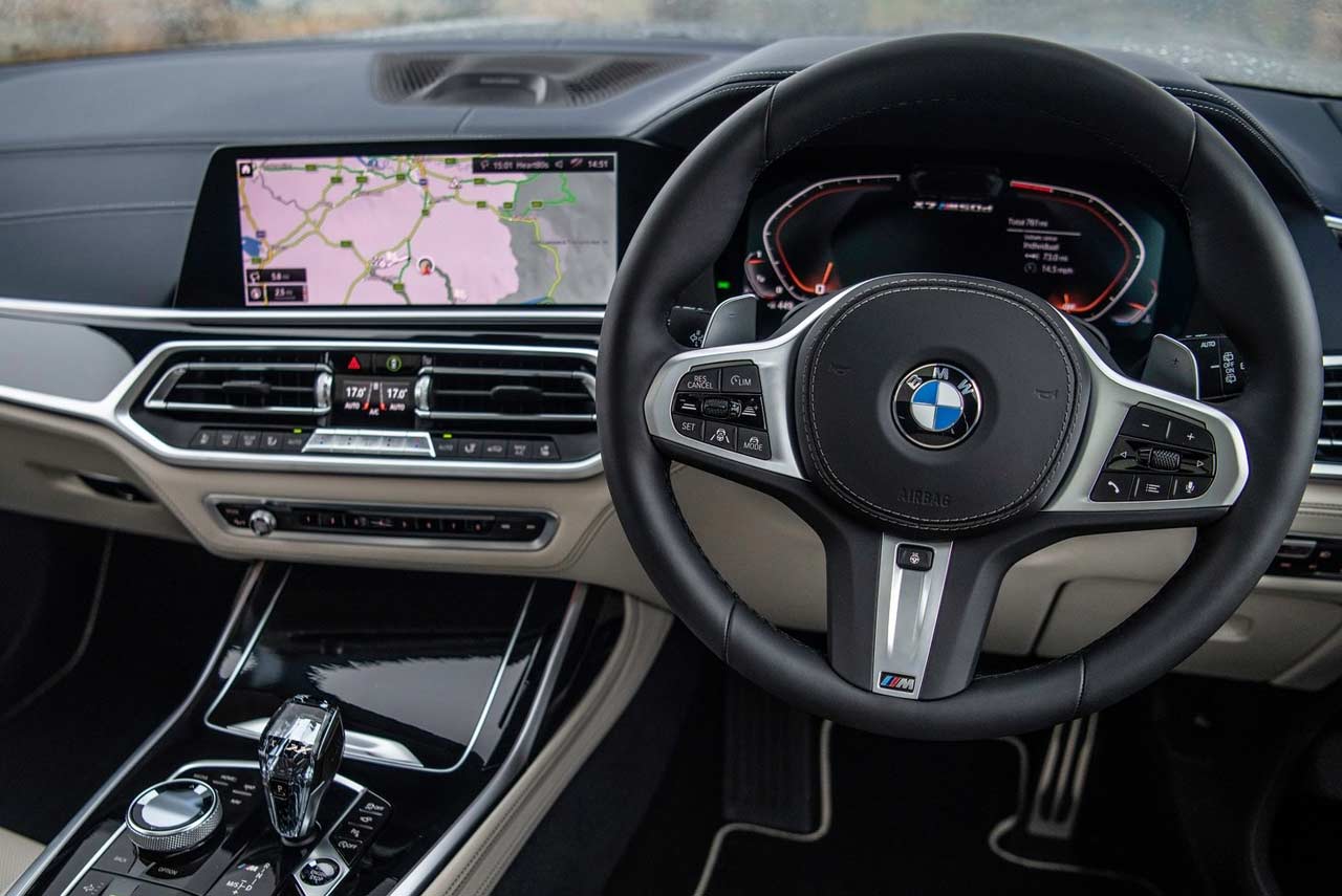 BMW X7 M Sport Package xDrive30d Steering 2019 - AUTOBICS