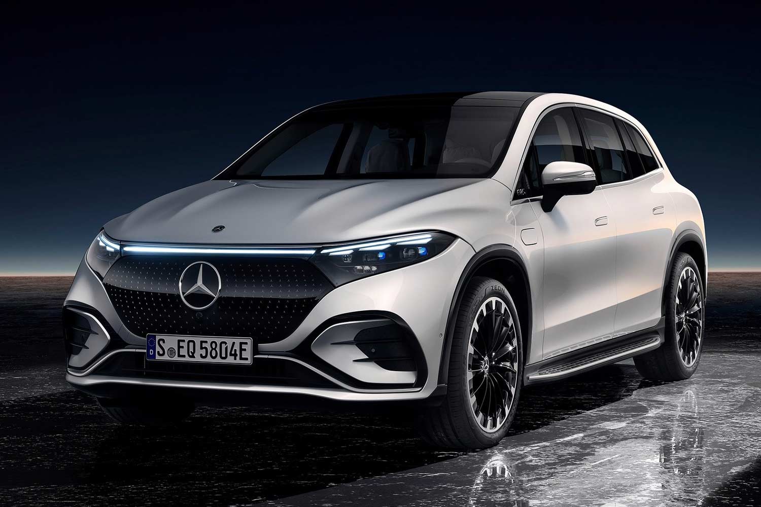 2023 Mercedes-Benz EQS SUV revealed | AUTOBICS