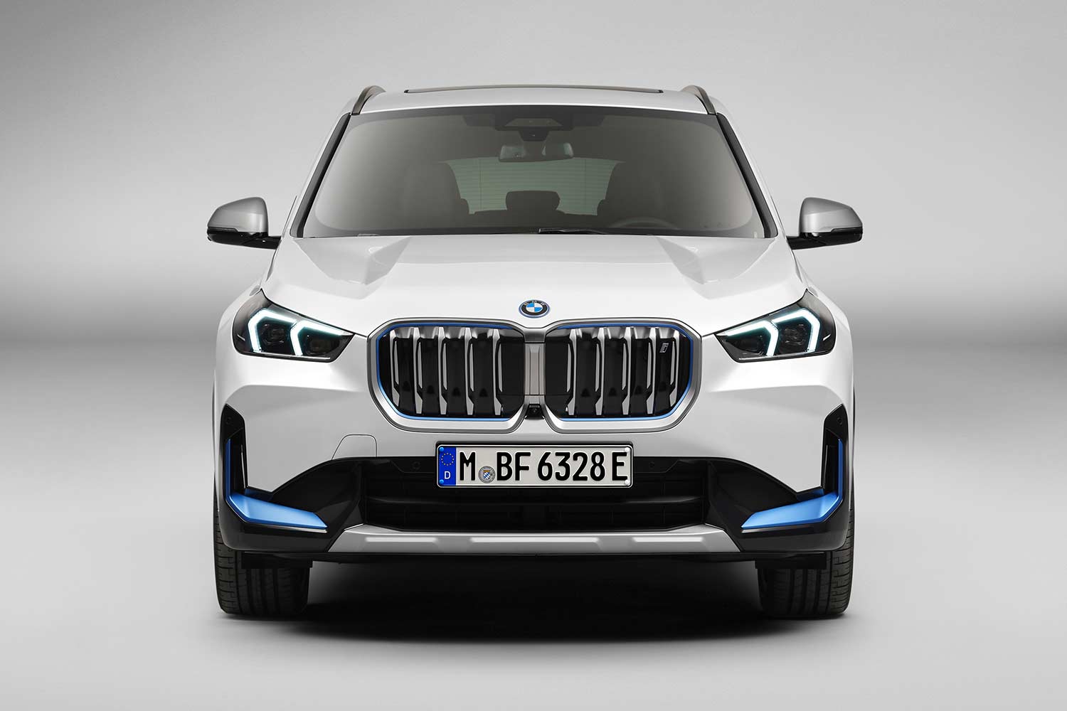 The all-new 2023 BMW X1 and the first-ever BMW iX1 make debut | AUTOBICS