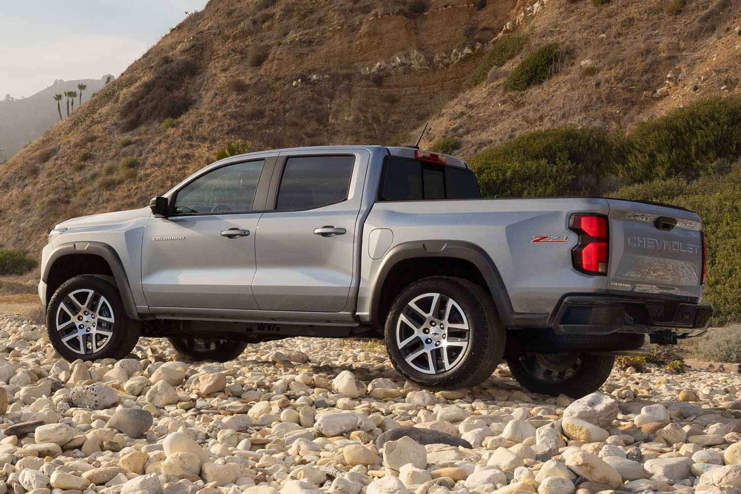 Allnew 2023 Chevrolet Colorado pickup truck introduced AUTOBICS