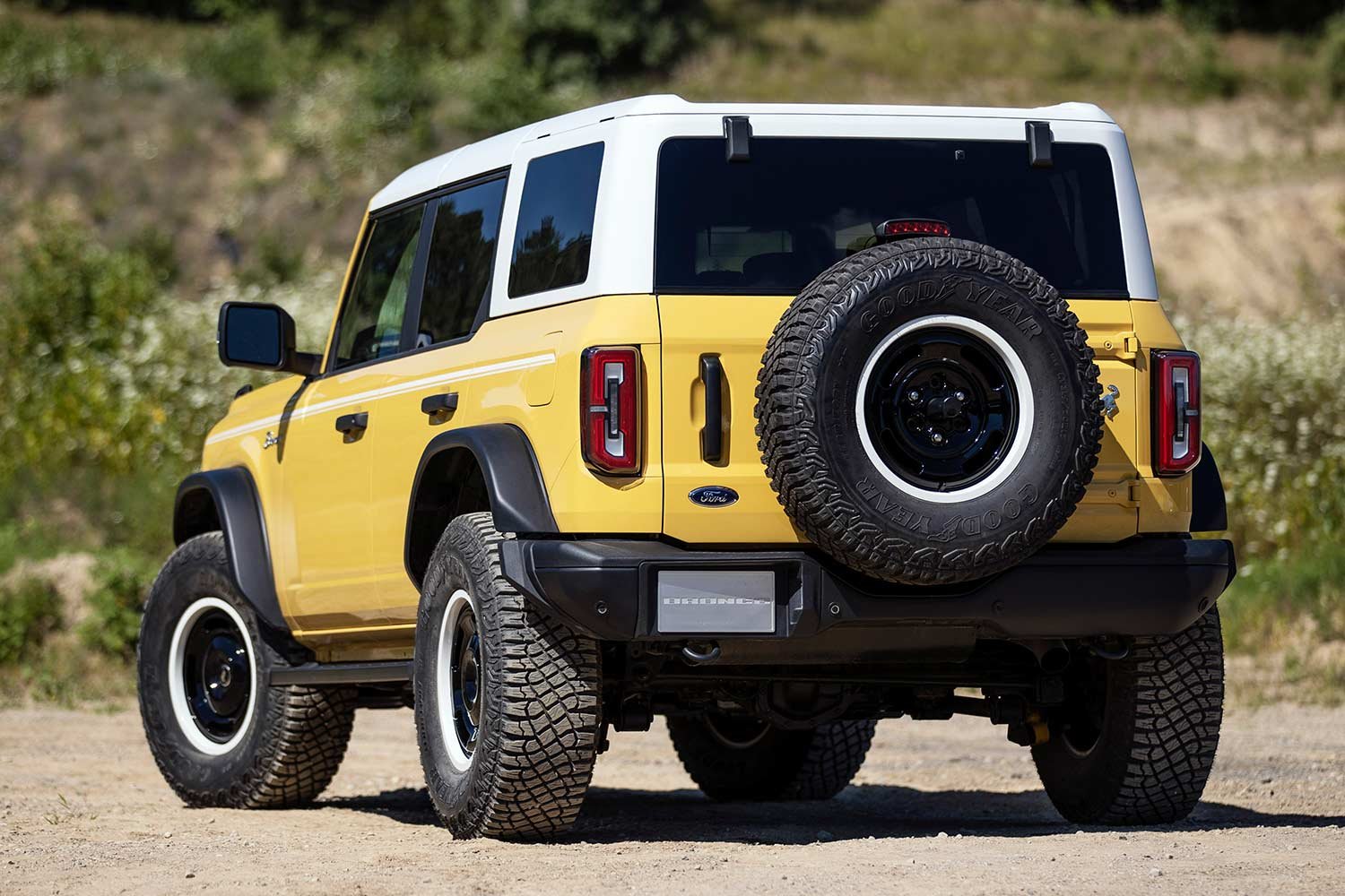 2023 Bronco Limited 2023 Ford Bronco Heritage Limited Edition 4 Door Yellowstone Metallic Rear Quarter Autobics