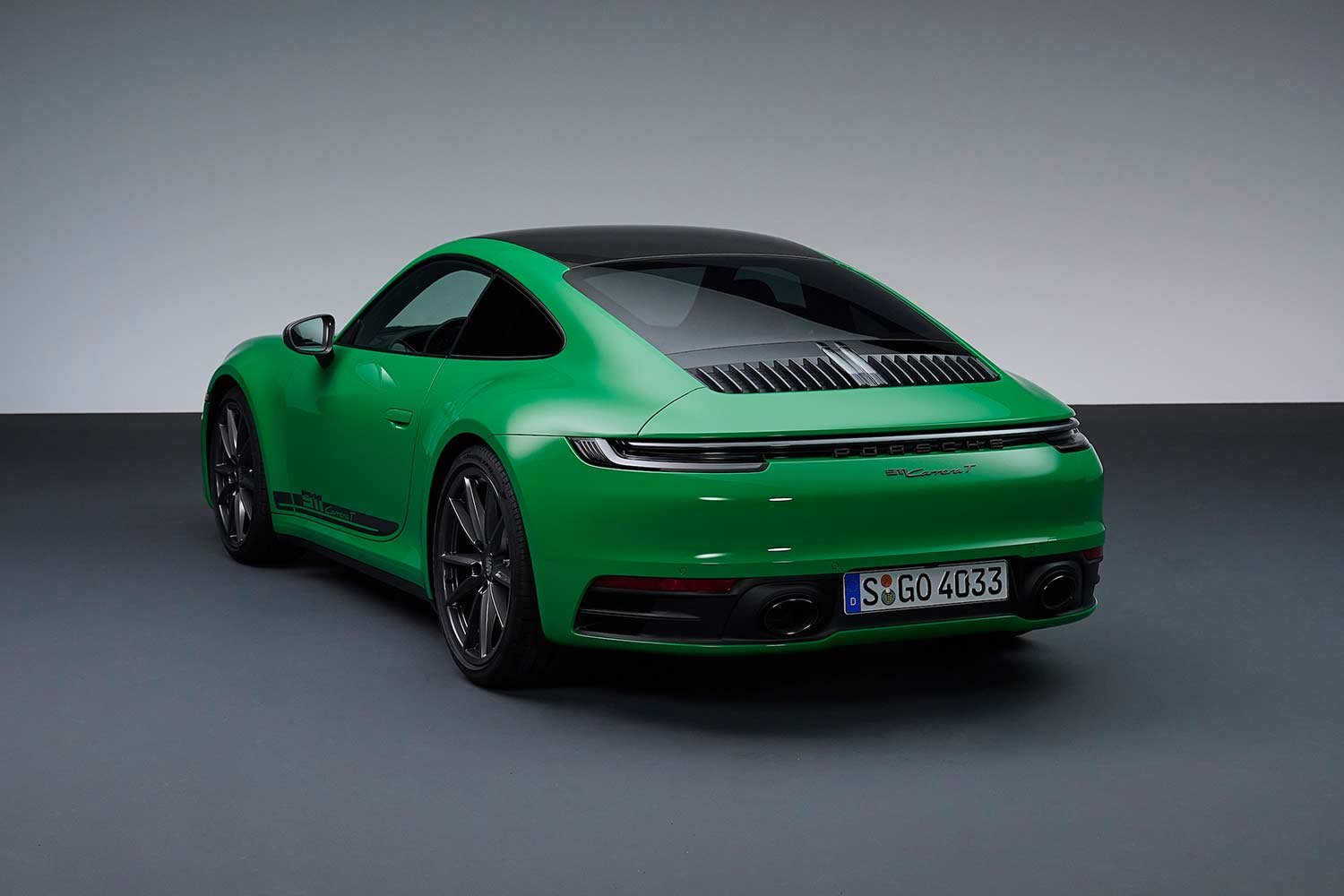 Порше 911 Jet Green