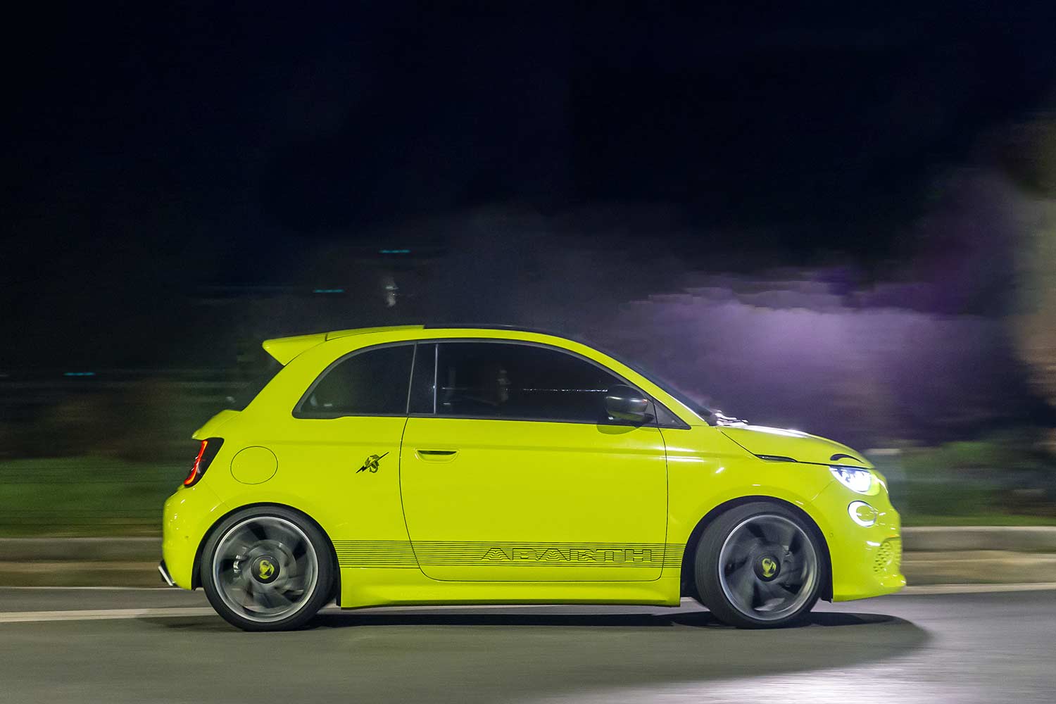 2023 Fiat 500e Abarth Scorpionissima Side - AUTOBICS