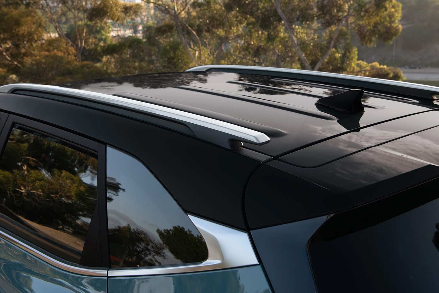 2024 New Kia Seltos SUV Roof Rails AUTOBICS