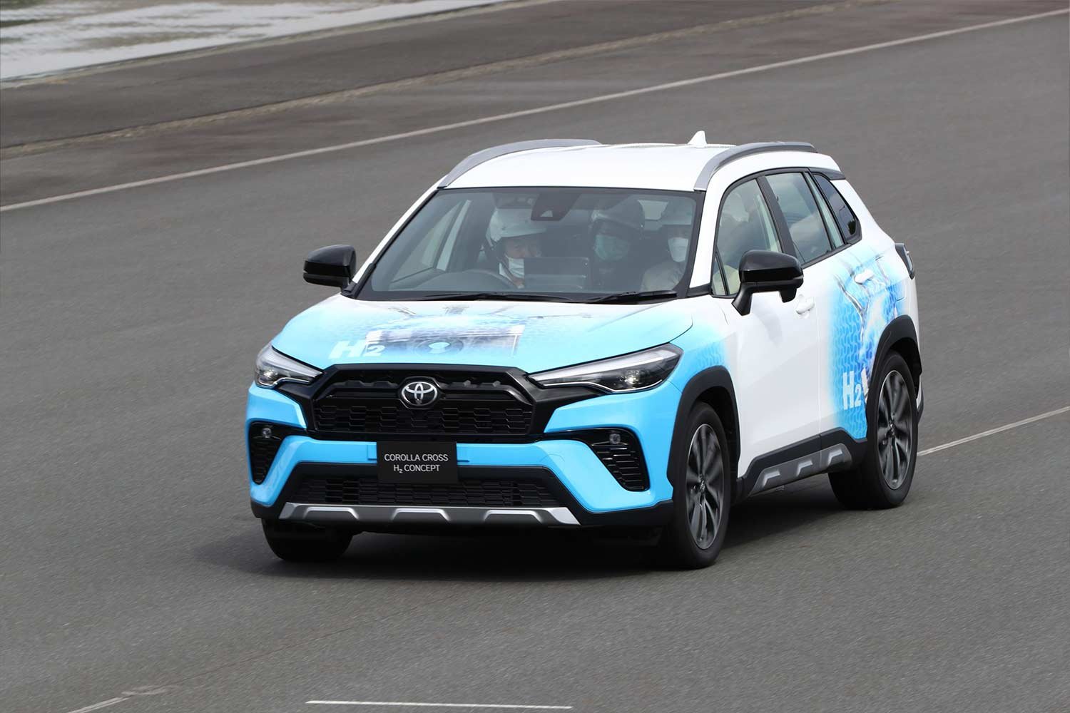 2022 Toyota Corolla Cross Hydrogen Concept Speed