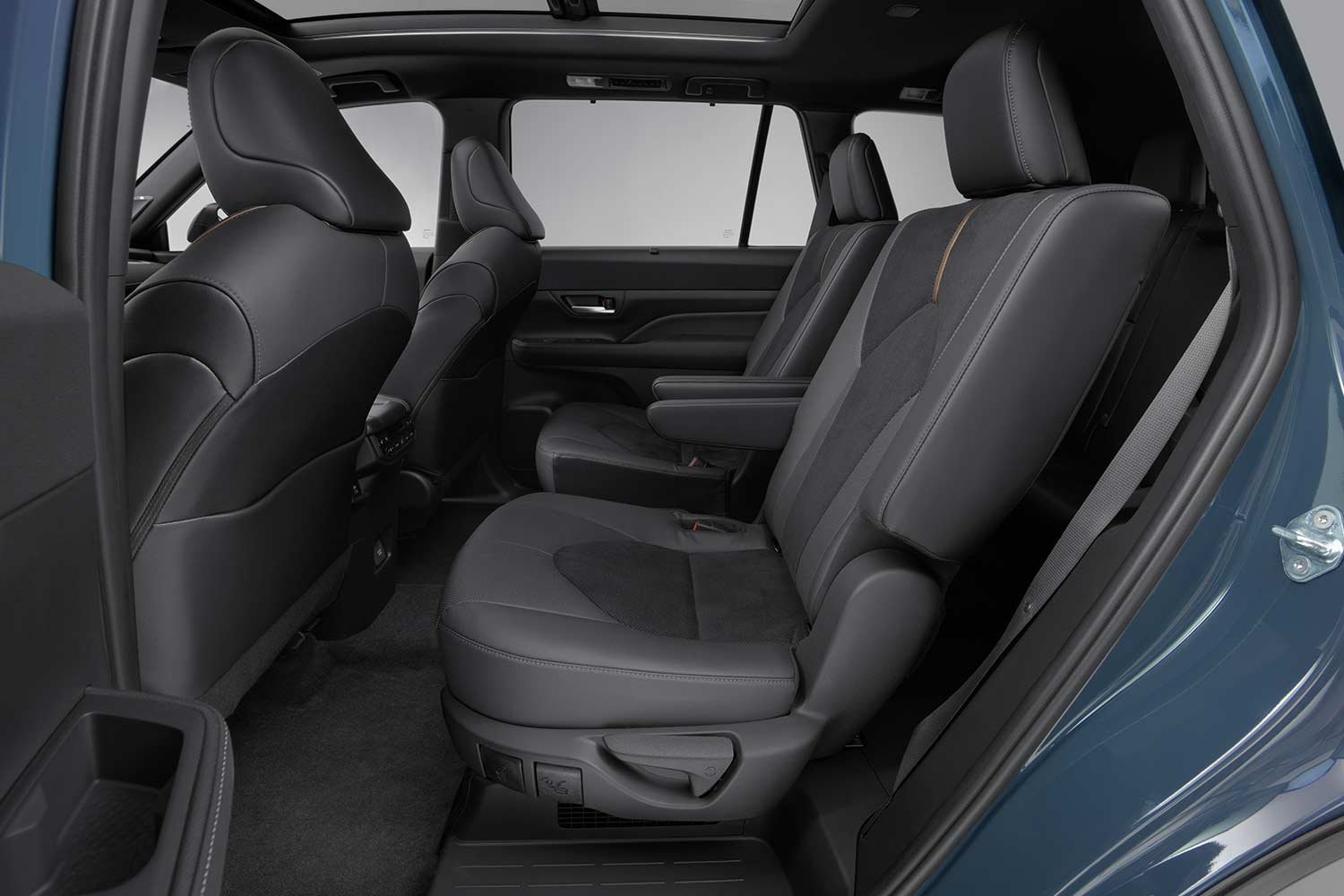 2024 Toyota Grand Highlander Second Row Seats AUTOBICS