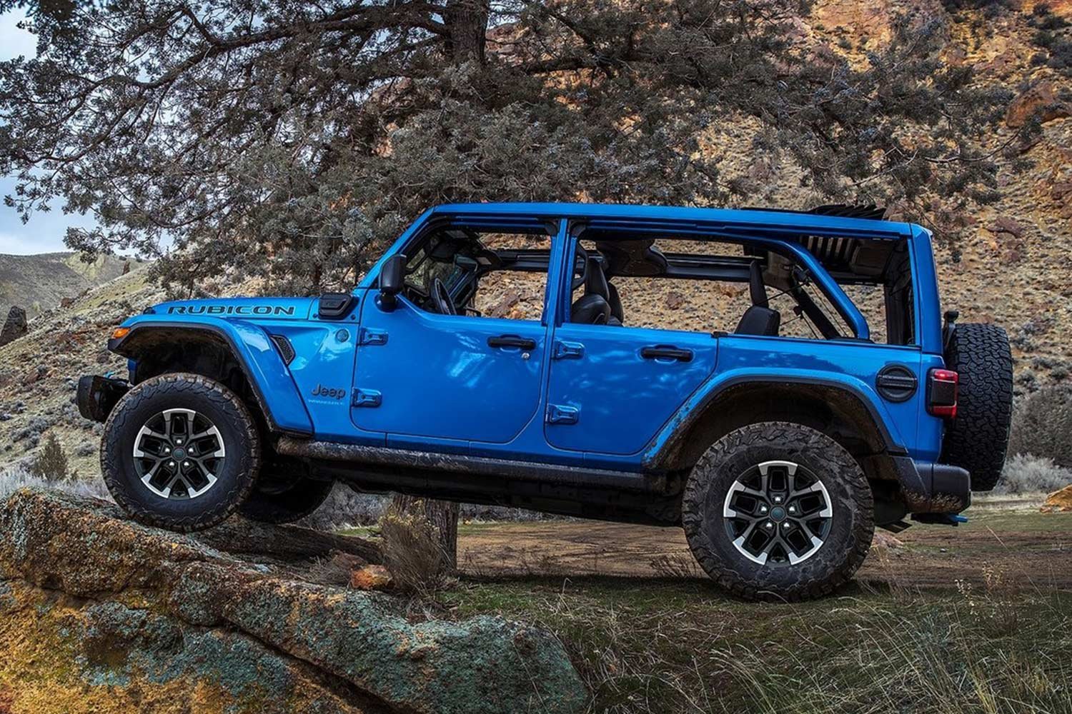 New 2024 Jeep Wrangler introduced AUTOBICS