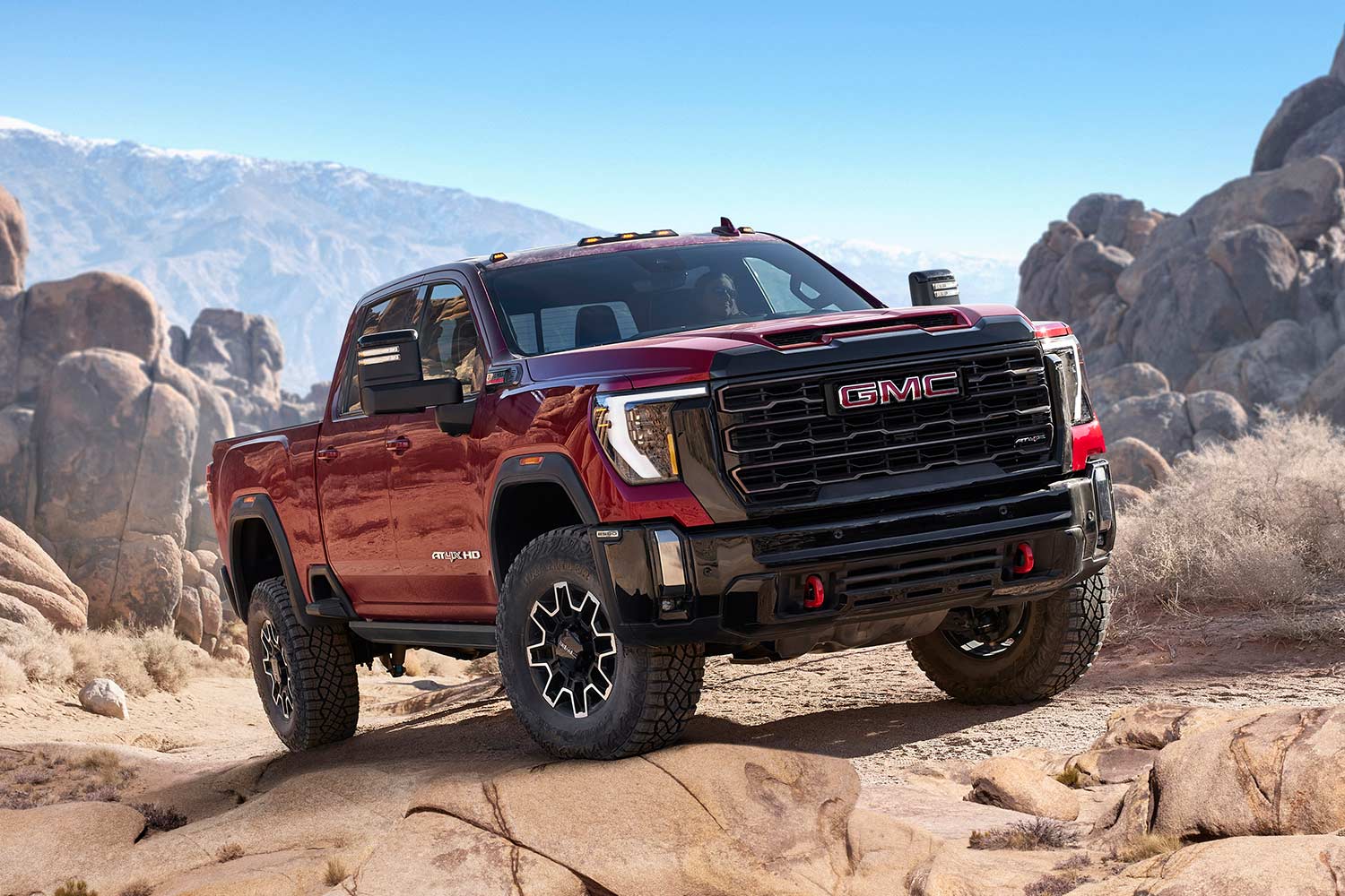 First-Ever GMC Sierra HD AT4X and Extreme AEV Edition Pickups ...