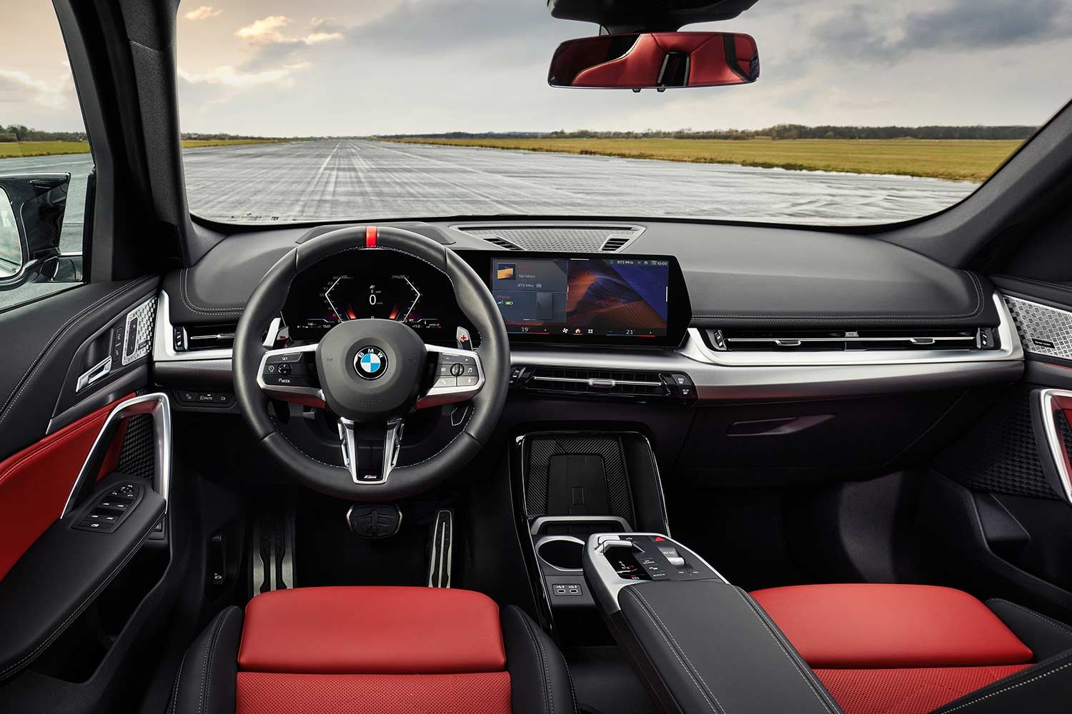 2024 BMW X1 M35i Interior AUTOBICS