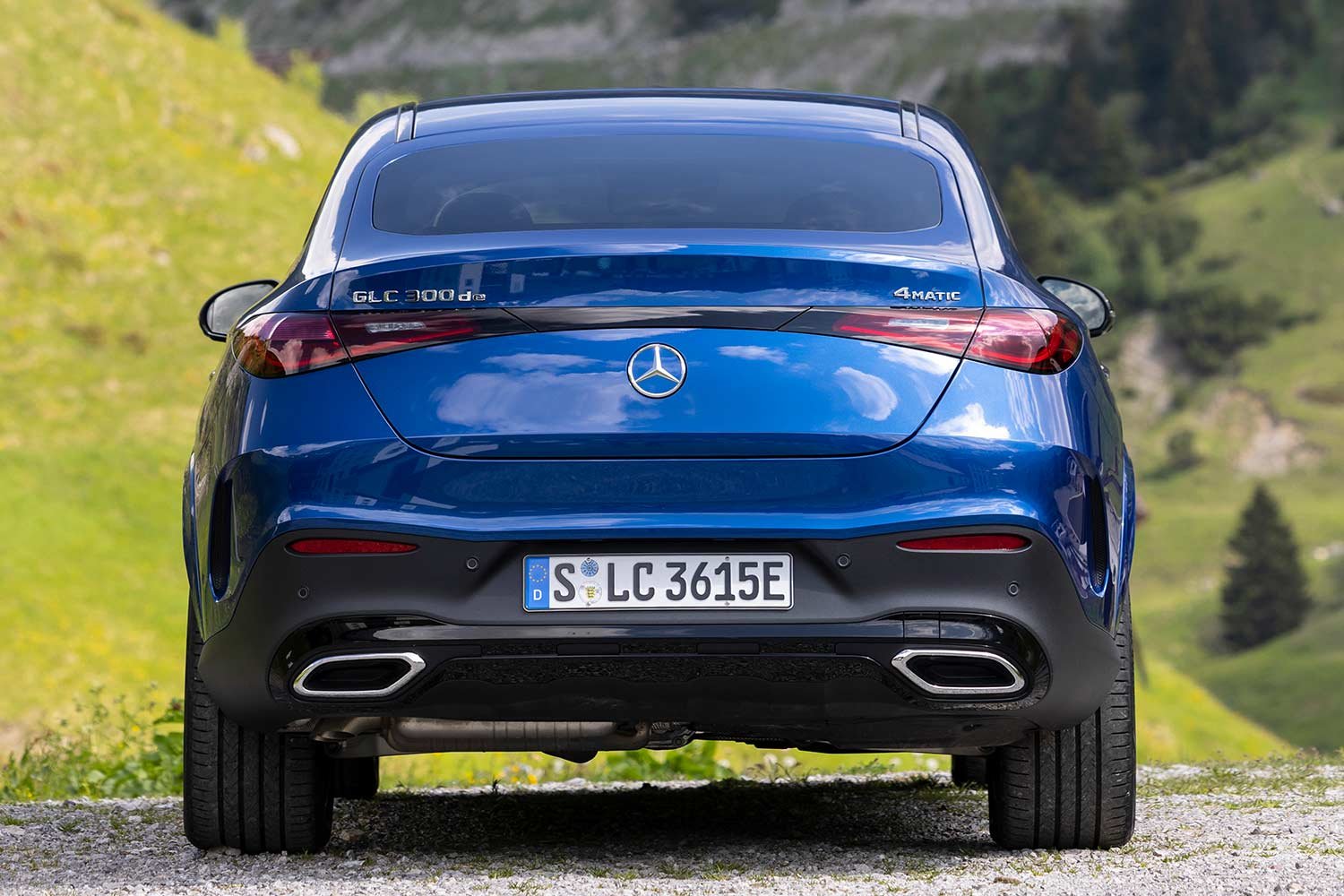 The new 2024 MercedesBenz GLC Coupé combines elegant design with