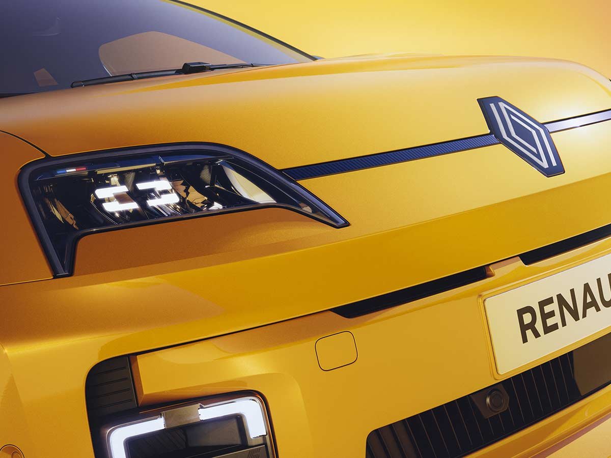 Renault 5 E-Tech Electric: Pioneering The Electric Revolution With A ...