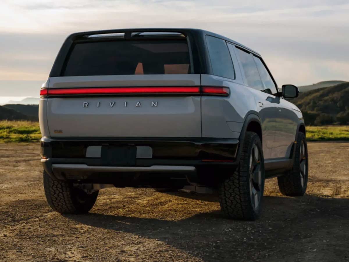 2024 Rivian R2 Rear Quarter AUTOBICS