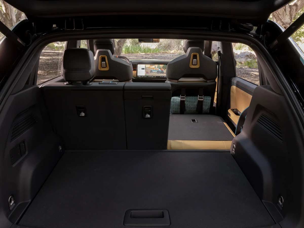 2024 Rivian R3X Boot Space AUTOBICS