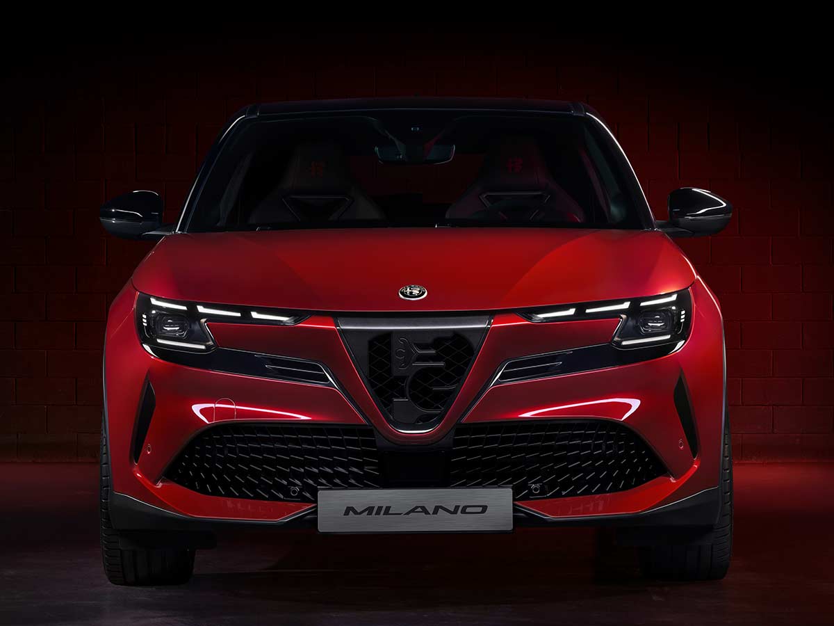 Alfa Romeo Milano brings back sportiness into compact segment | AUTOBICS